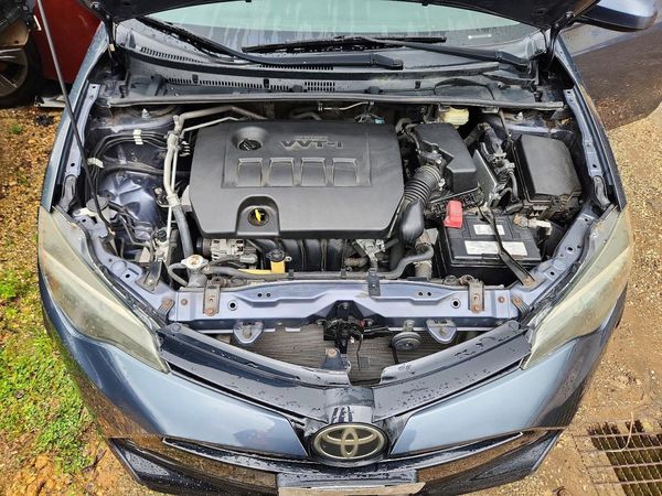 2018 TOYOTA COROLLA L/LE/SE/XLE/XSE — Engine bay