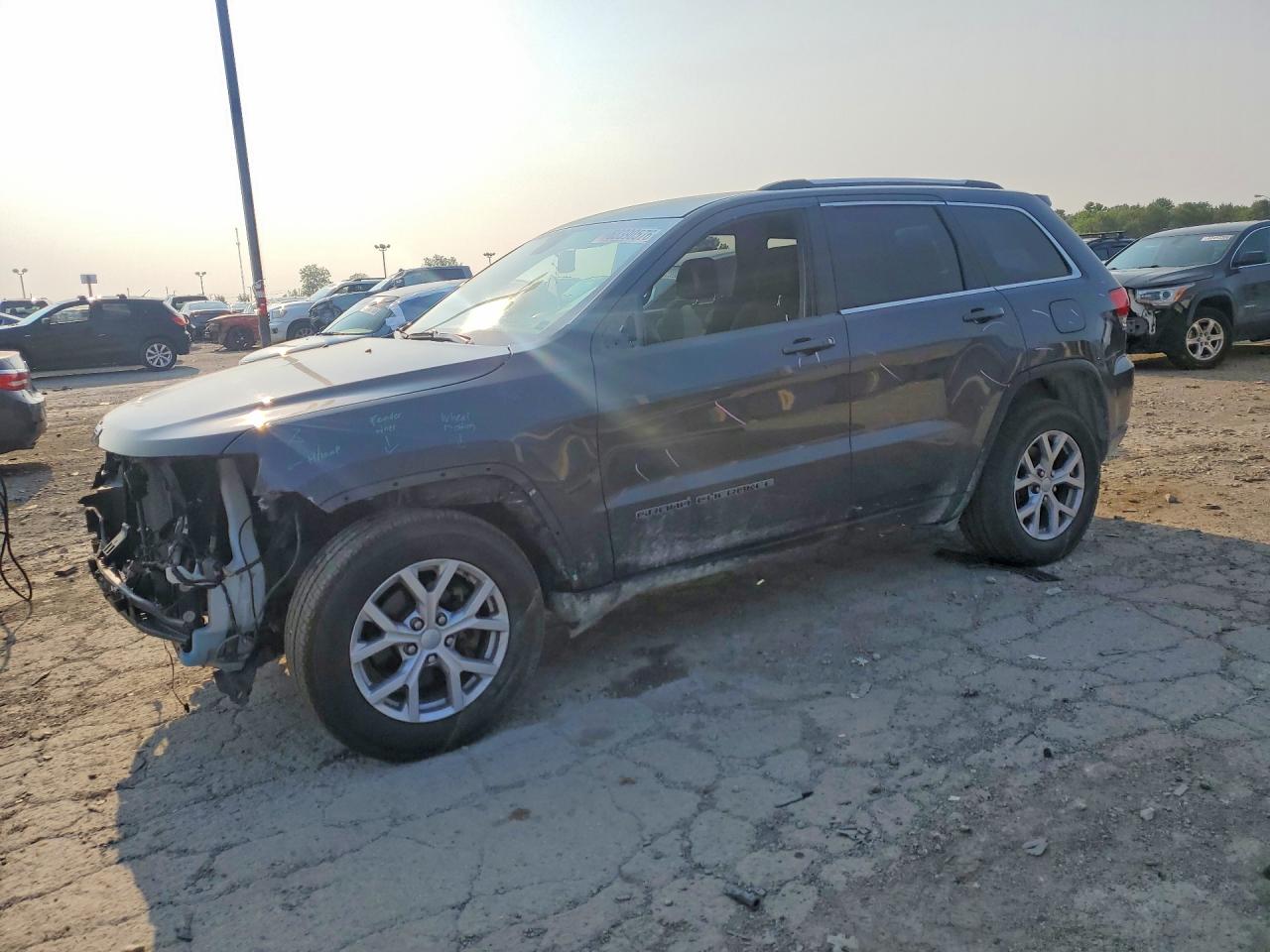 2018 JEEP GRAND CHEROKEE Laredo