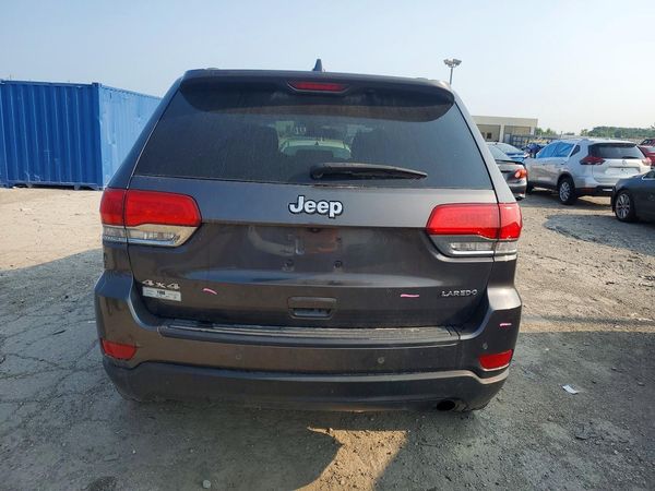 2018 JEEP GRAND CHEROKEE Laredo