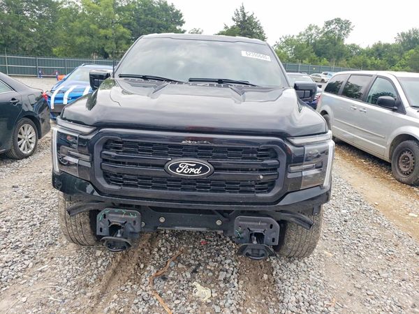 2025 FORD F150 Lariat