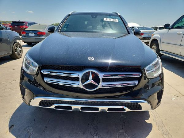 2021 MERCEDES-BENZ GLC GLC300
