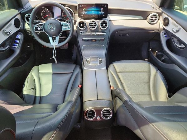 2021 MERCEDES-BENZ GLC GLC300