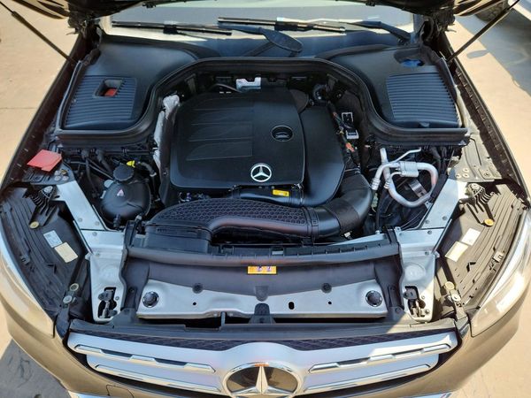 2021 MERCEDES-BENZ GLC GLC300