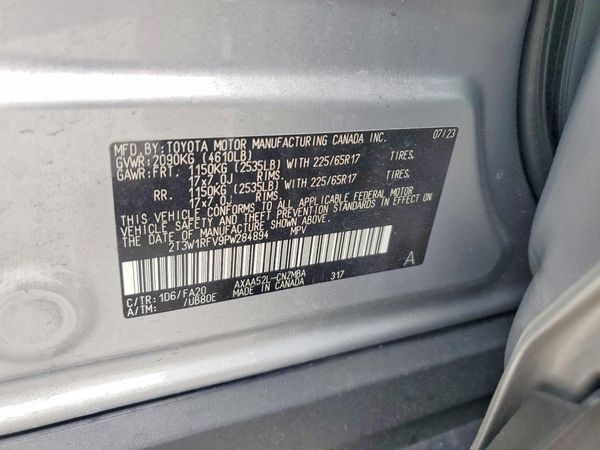 2023 TOYOTA RAV4 XLE