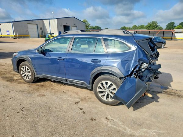 2023 SUBARU OUTBACK Base