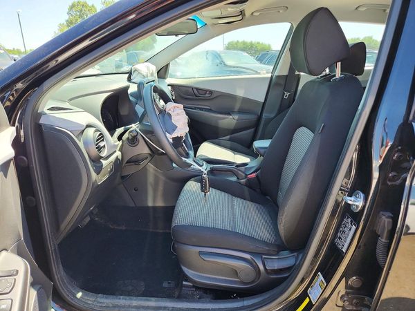 2019 HYUNDAI KONA SE — DENT