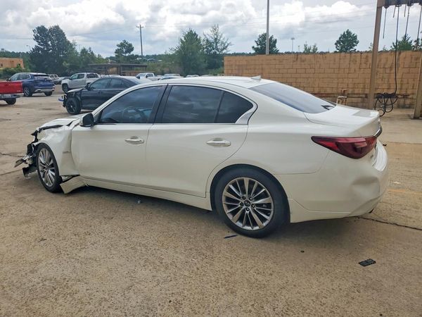 2018 INFINITI Q50
