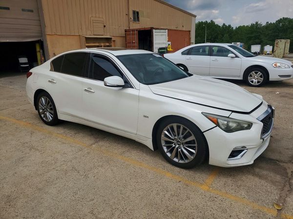 2018 INFINITI Q50