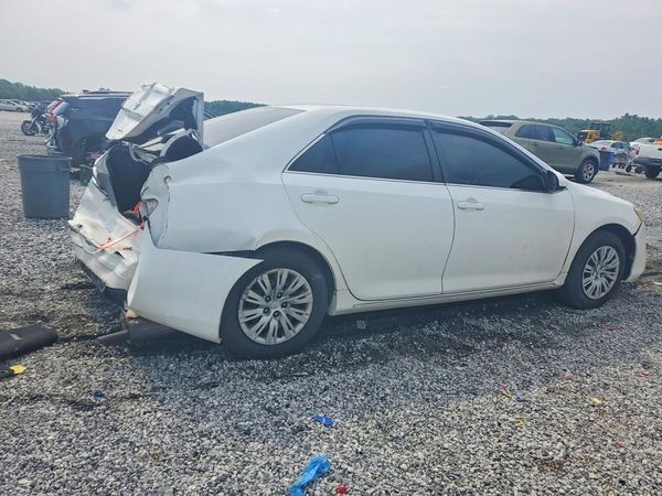 2013 TOYOTA CAMRY