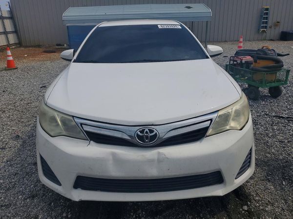 2013 TOYOTA CAMRY
