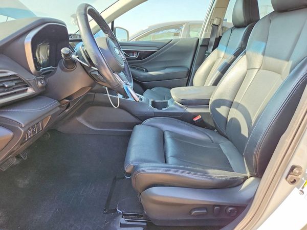 2021 SUBARU OUTBACK Limited+M/R+NAVI(HK)