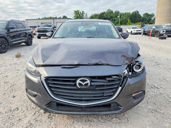 2018 MAZDA 3