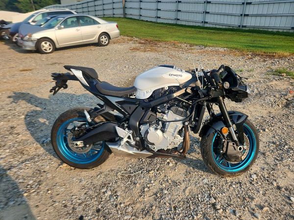 2026 CF MOTO 675SS