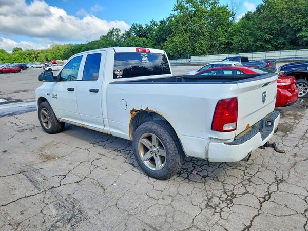 2013 RAM 1500 ST