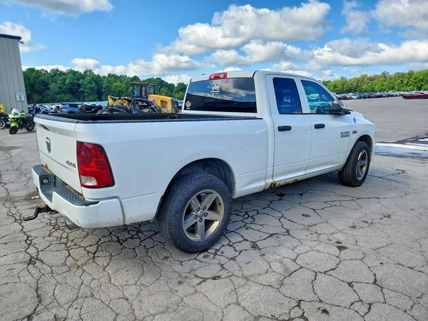 2013 RAM 1500 ST
