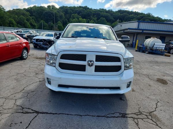 2013 RAM 1500 ST