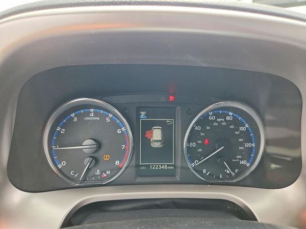 2016 TOYOTA RAV4 XLE (M Grade)