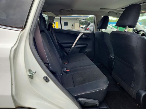 2016 TOYOTA RAV4 XLE (M Grade)