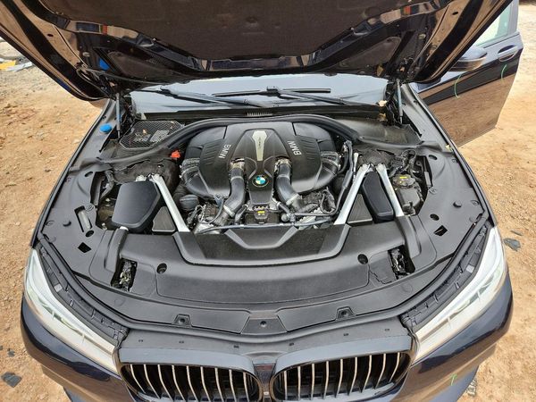 2019 BMW 750