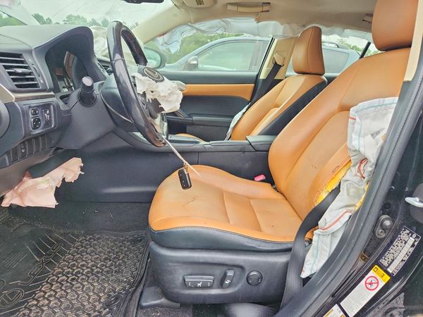 2015 LEXUS CT 200h