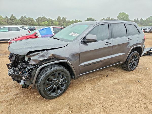 2018 JEEP GRAND CHEROKEE LAREDO 4X4