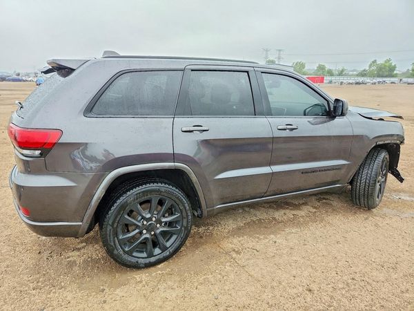 2018 JEEP GRAND CHEROKEE LAREDO 4X4