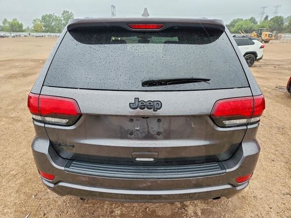 2018 JEEP GRAND CHEROKEE LAREDO 4X4