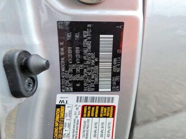 2020 TOYOTA HIGHLANDER XLE Nav