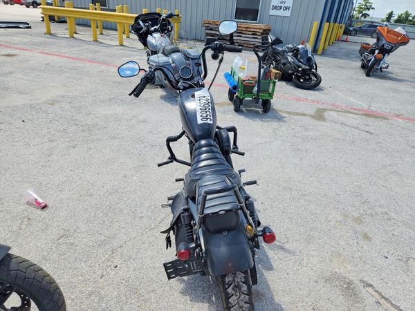 2017 HARLEY-DAVIDSON XL883