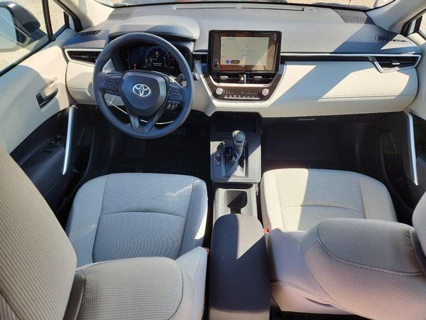 2026 TOYOTA COROLLA CROSS