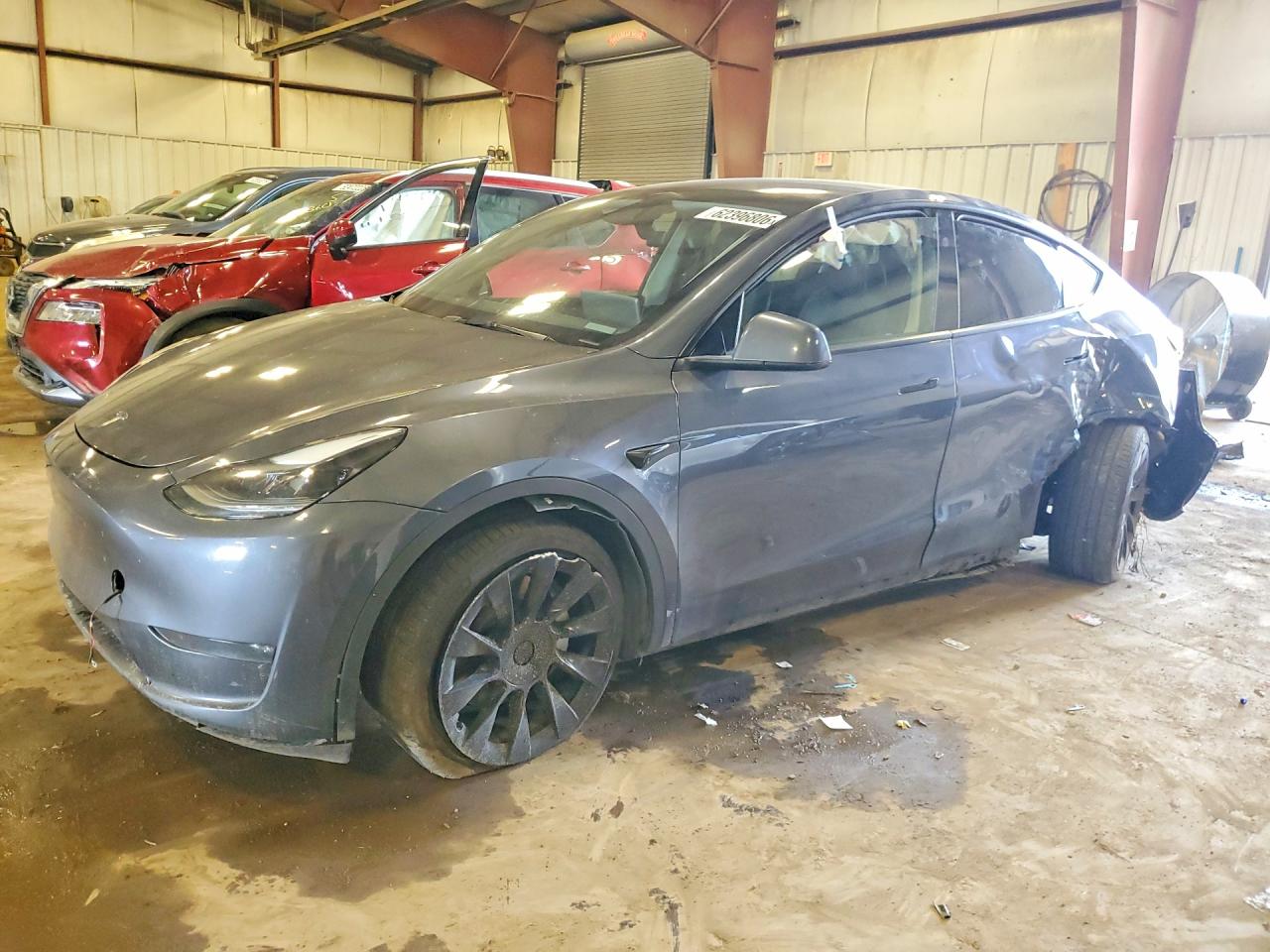 2023 TESLA MODEL Y — Front 3/4