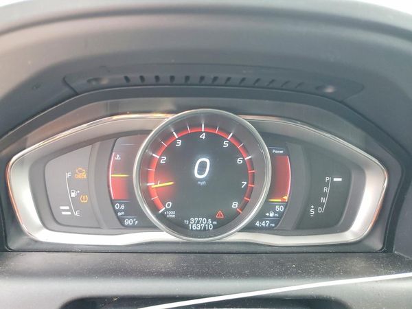 2016 VOLVO XC60 SV33 Premier
