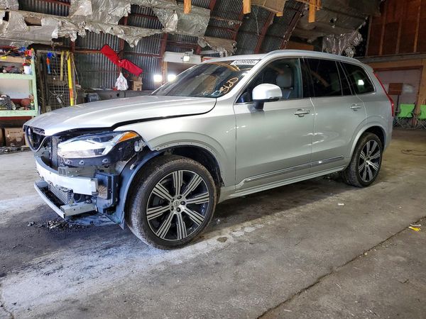 2021 VOLVO XC90 Inscription