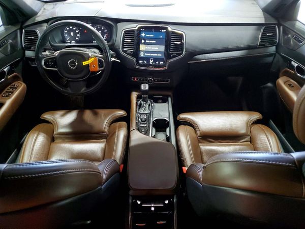 2021 VOLVO XC90 Inscription