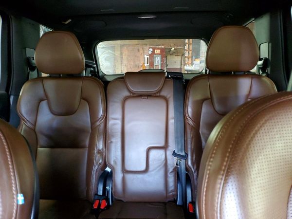 2021 VOLVO XC90 Inscription