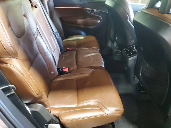 2021 VOLVO XC90 Inscription