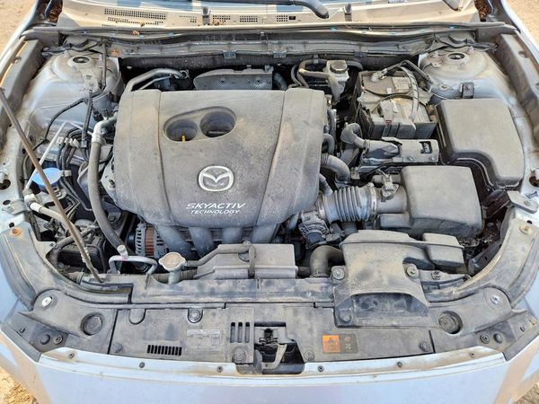 2018 MAZDA 3 Touring