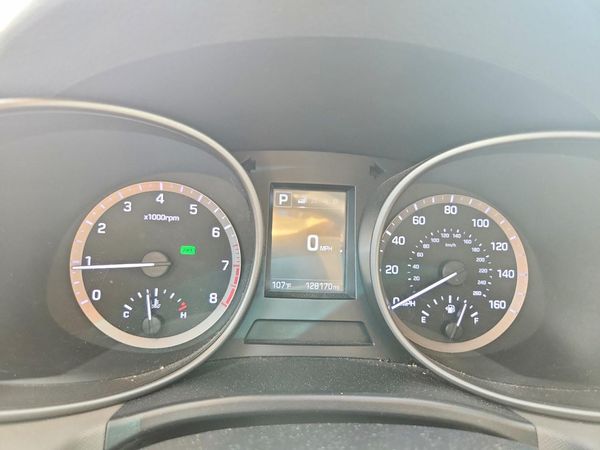 2017 HYUNDAI SANTA FE GI