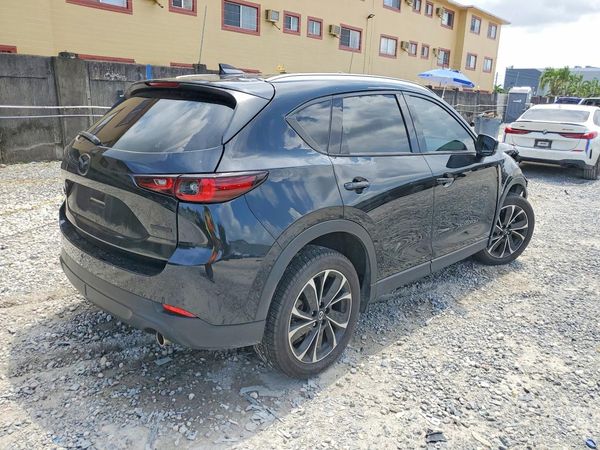 2022 MAZDA CX-5 Premium Package