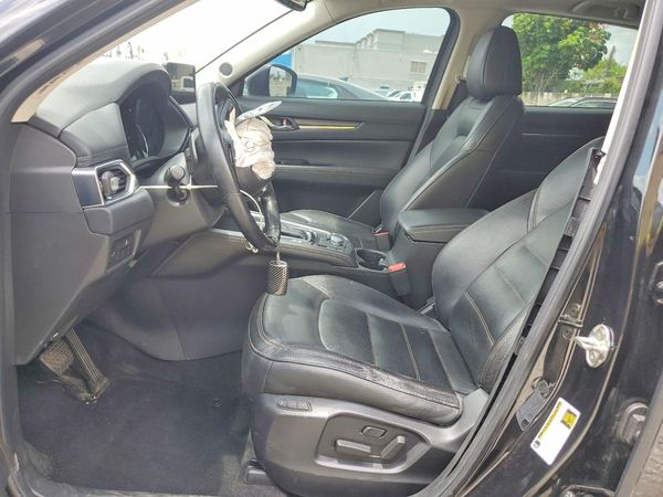 2022 MAZDA CX-5 Premium Package