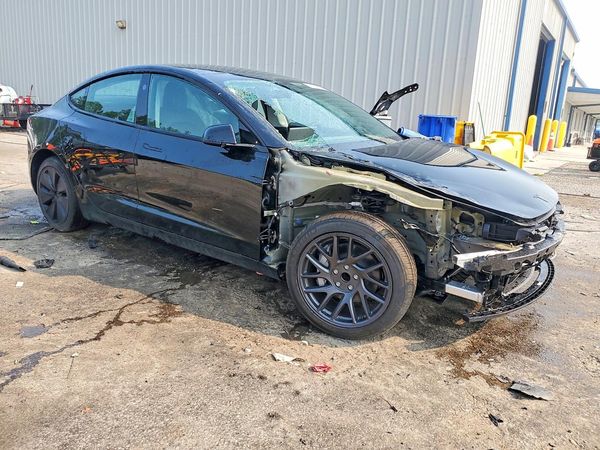 2026 TESLA MODEL 3