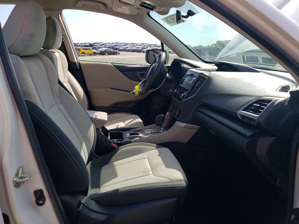 2021 SUBARU FORESTER