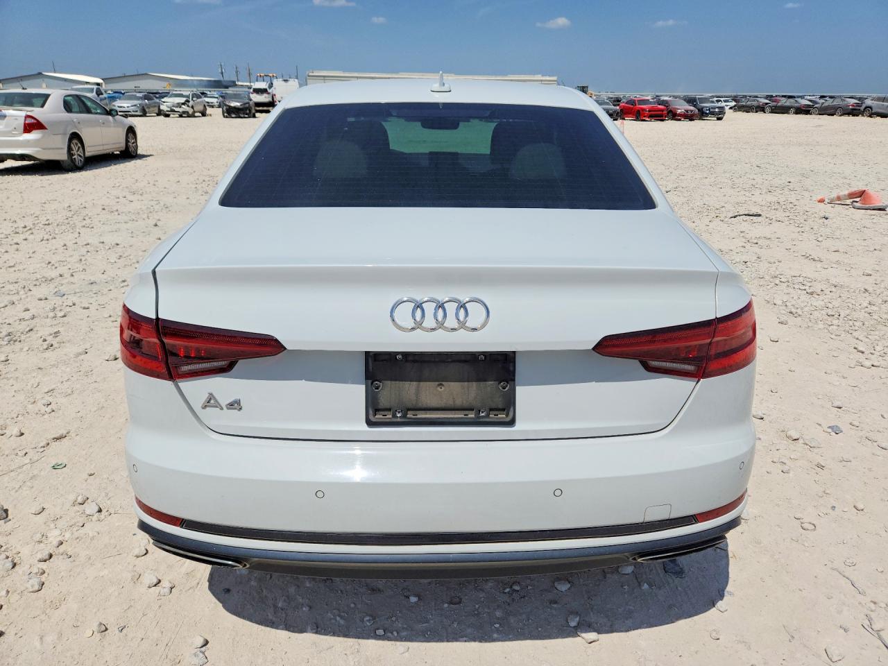 2019 AUDI A4 Premium, Titanium