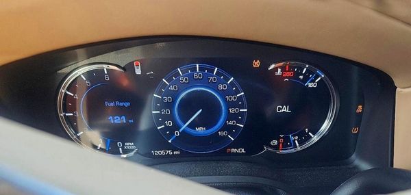 2018 CADILLAC ESCALADE Platinum