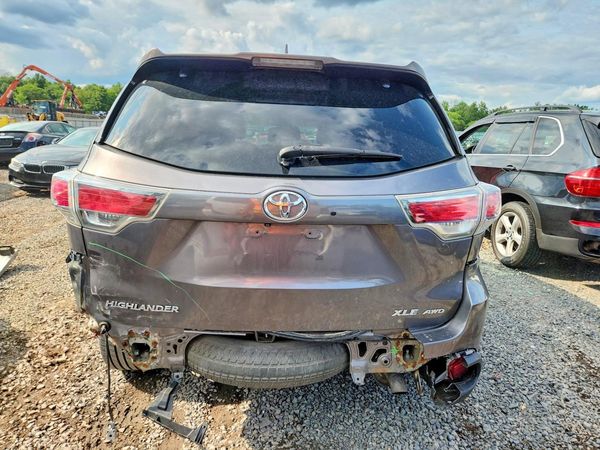 2015 TOYOTA HIGHLANDER Base/Hybrid