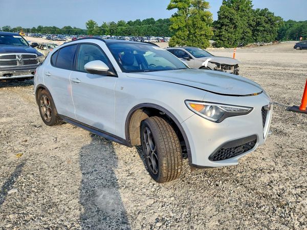 2022 ALFA ROMEO STELVIO TI AWD