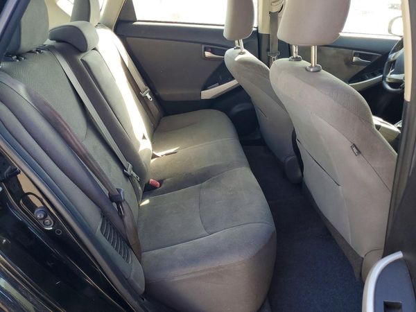 2015 TOYOTA PRIUS