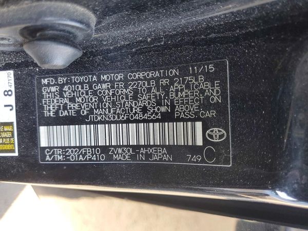 2015 TOYOTA PRIUS