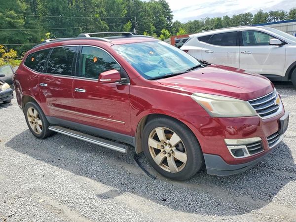 2015 CHEVROLET TRAVERSE LTZ — Passenger 3/4