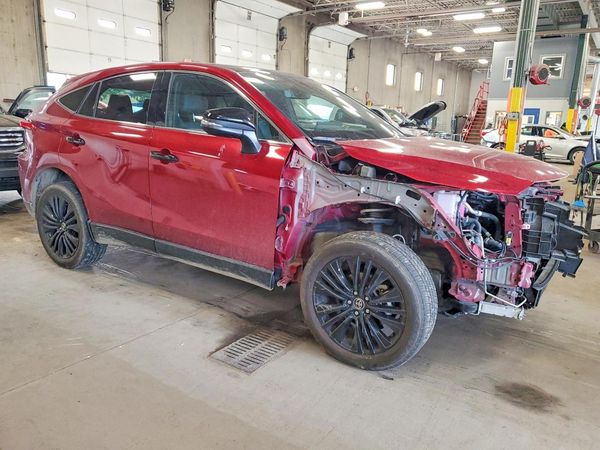 2024 TOYOTA VENZA